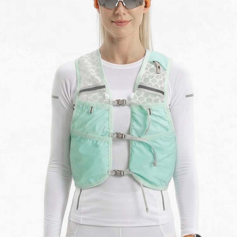 Легкий дышащий жилет для бега  – обзор и цена Running Gear For